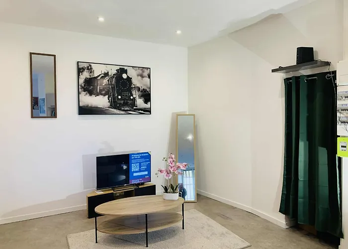 Cosy T2 Centre Rdc مارماند